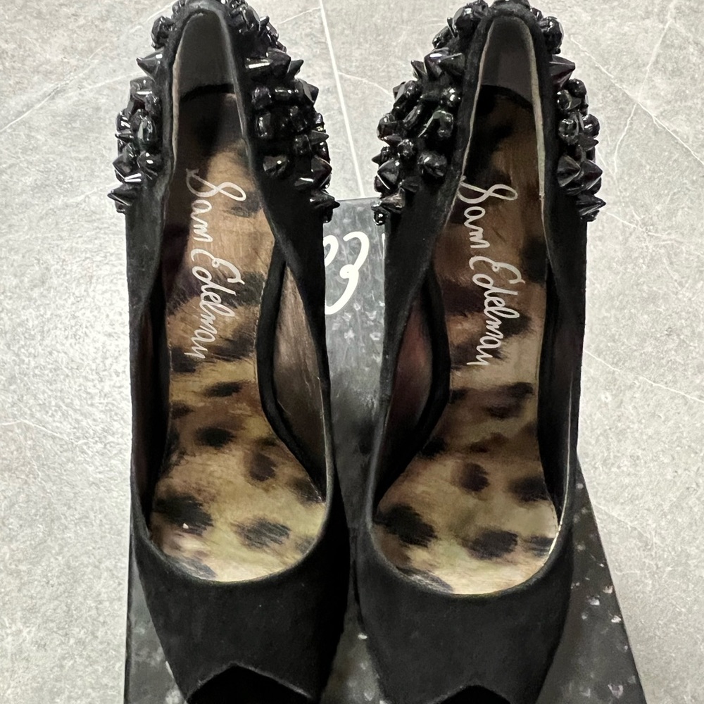 Black Open Toe Shoes